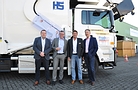 Freuen sich über ihre erfolgreiche Fahrzeug-Vermarktung: Sven Rüppel (FD), Marcus Burmeister (FD), Eric Amberg (HS), Carsten Braun (FD).